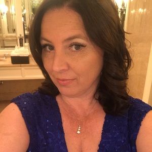 Meet your Posher, Danelle